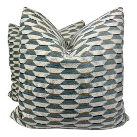 Example of Thibaut Pillows
