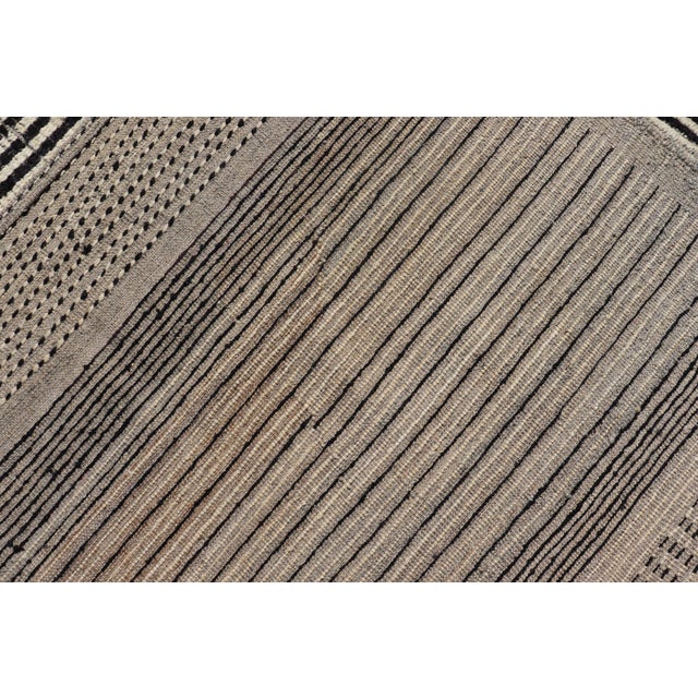 Modern Hand-Knotted Rug in Wool With Abstract Linear Design in Black & Ivory 9'9 X 12'8 For Sale - Image 12 of 12