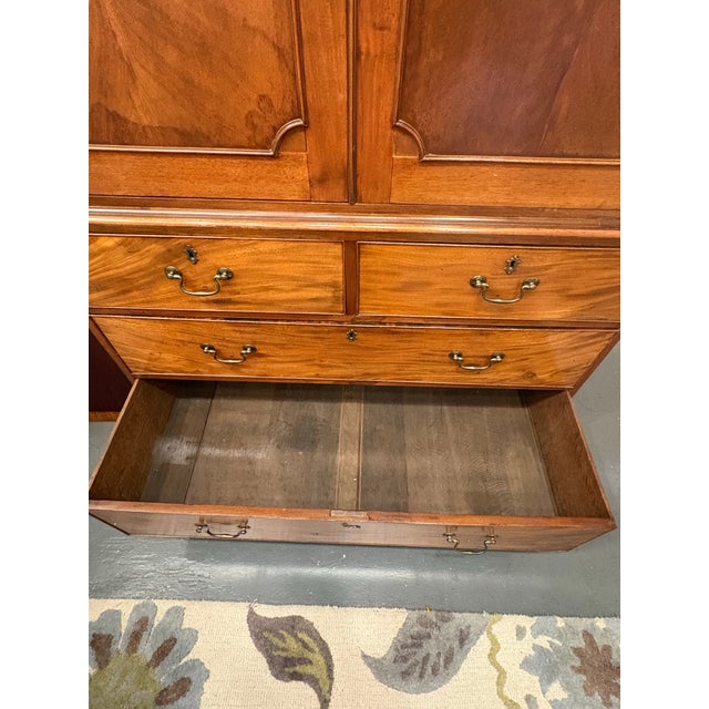 Mid 19th Century Antique English Linen Press For Sale - Image 5 of 10
