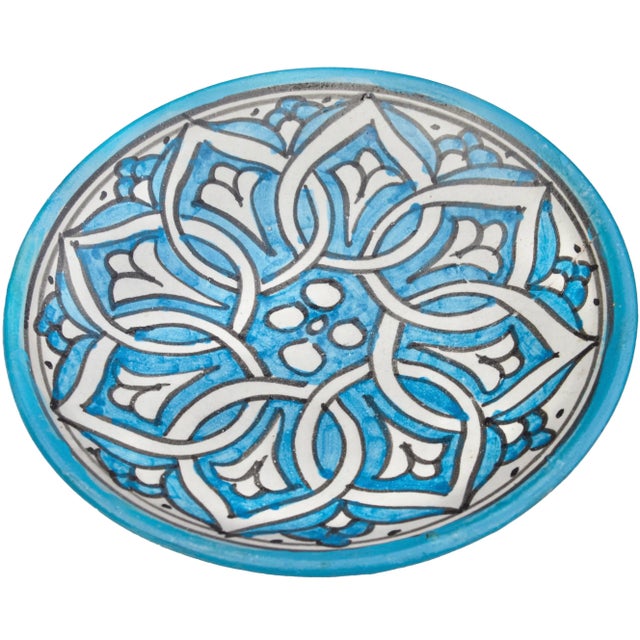 Mid 20th Century Blue Moorish-Patterned Ceramic Wall Plate For Sale - Image 4 of 8