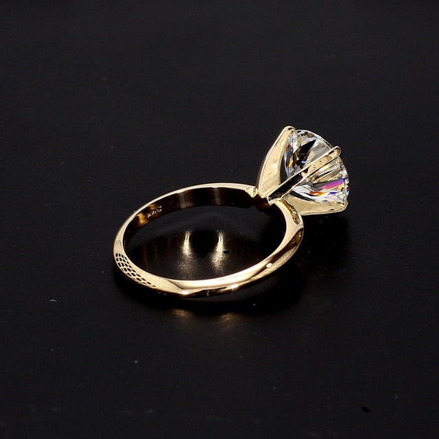 Igi Certified 3ct Lab-Grown Diamond 14k Yellow Gold Solitaire Engagement Ring For Sale - Image 4 of 8