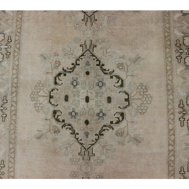 Textile Vintage Turkish Oushak Rug With Three Central Medallions in Taupe, Ivory & Gray For Sale - Image 7 of 10