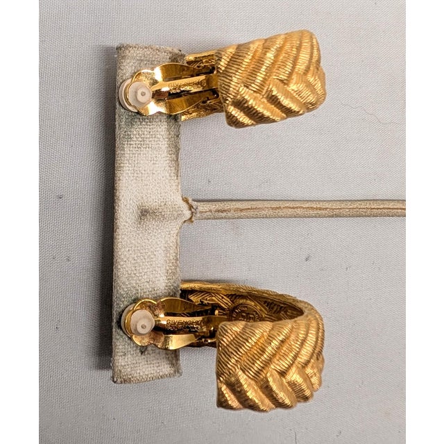 Vintage 1980s Signed Givenchy Goldtone Striped White Cabochon Half Hoop Clip Earrings-2 Pieces For Sale In Philadelphia - Image 6 of 7