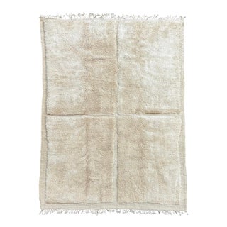 Luxury Handmade Beni Ouarain Mrirt Rug – 220 × 310 Cm | 7.2 × 10.2 Ft | Pure Moroccan Wool For Sale