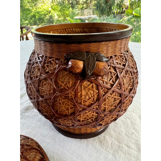 Chinese Vintage Chinese Woven Ginger Jar With Wood Elements For Sale - Image 3 of 6