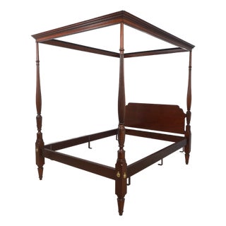 Kindel Mahogany Queen Size Canopy Bed For Sale