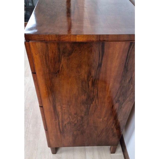 Brown Venetian Art Deco Chest of Drawers, 1940 For Sale - Image 8 of 18