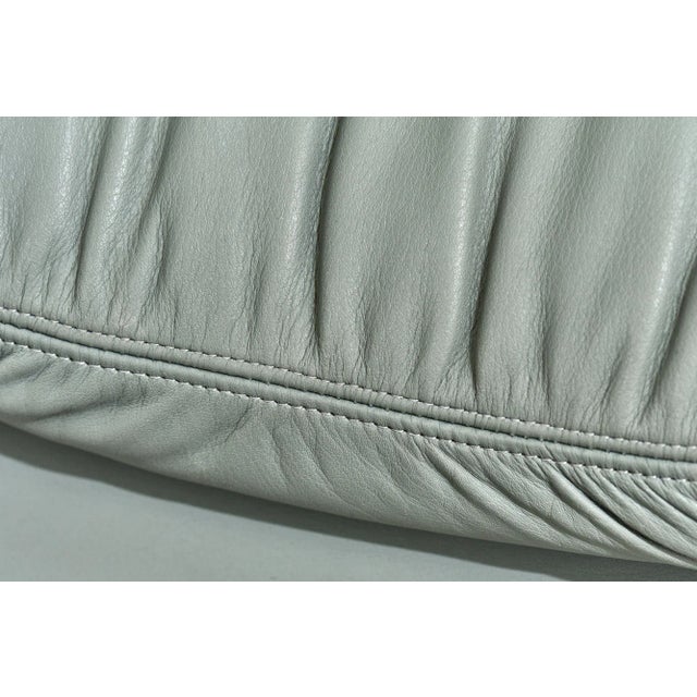 Gray Leather Lounge Chairs and Ottoman by Steve Leonard for Brayton Intl, 1980 For Sale - Image 10 of 11