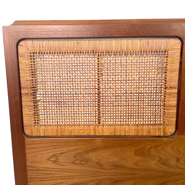 Jens Risom Scandinavian Modern Headboard W/ Cane Panels, Full For Sale - Image 4 of 12