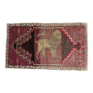Lion Turkish 20th Century Wool Rug