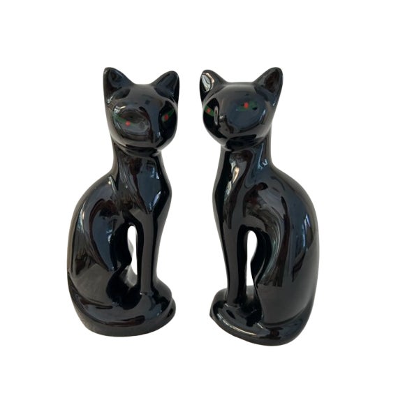 Mid-Century Sitting Siamese Cat Figurines, a Pair For Sale