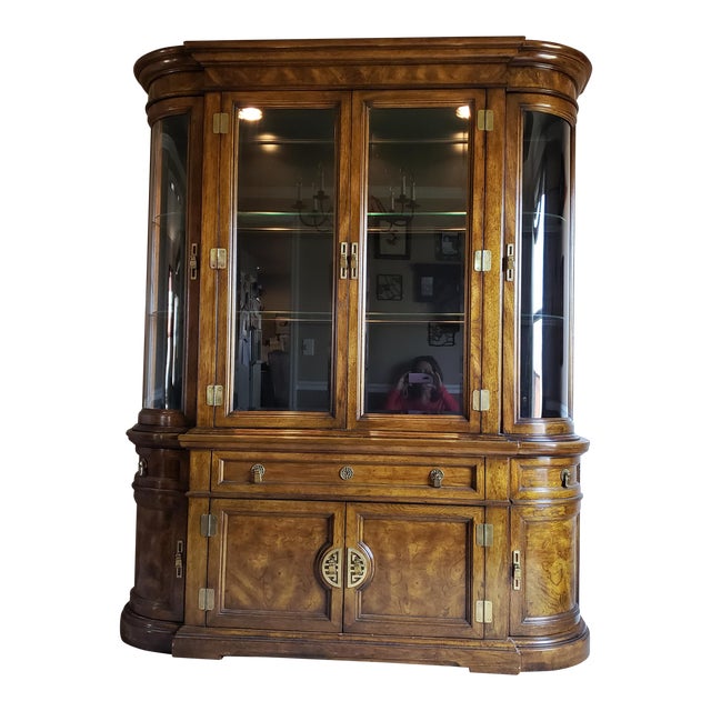 Vintage Bernhardt Hibriten Lighted Solid Wood & Glass China