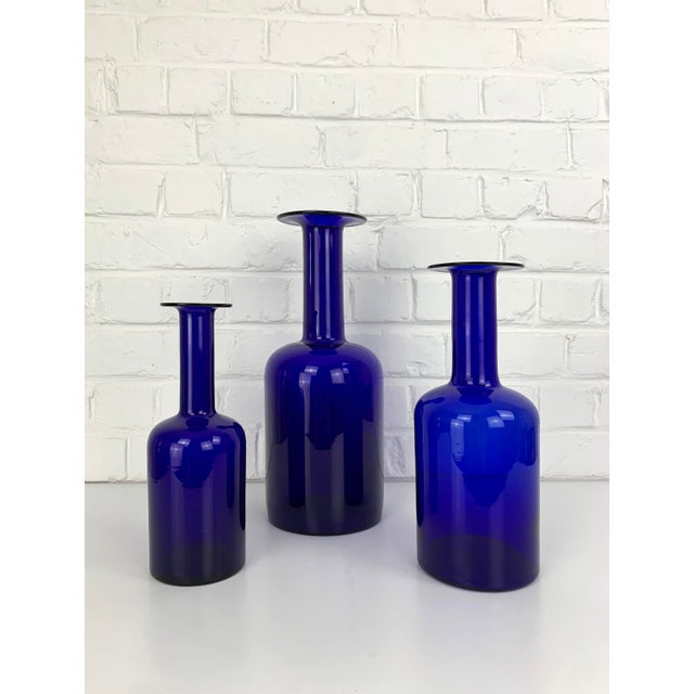 Holmegaard Vintage Cobalt Blue Floor Vases by Otto Brauer for Holmegaard, Denmark, 1960s, Set of 3 For Sale - Image 4 of 9