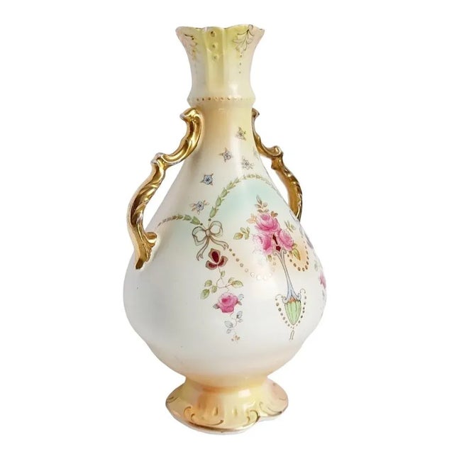 1910s Crown Devon Vase, Stoke on Trent, 1911 For Sale - Image 5 of 5
