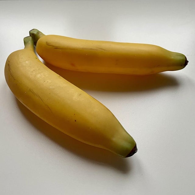 Vintage Czechoslovak Plastic Bananas, 1980s, Set of 2 For Sale - Image 4 of 6