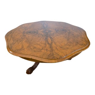 Early 20th Century Victorian Walnut Burl Loo Table For Sale