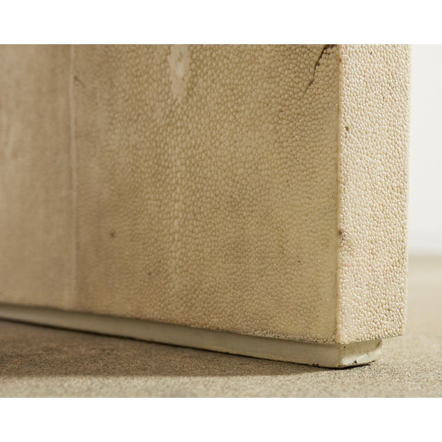 Karl Springer Style Natural Shagreen Waterfall Cocktail Table For Sale - Image 17 of 18