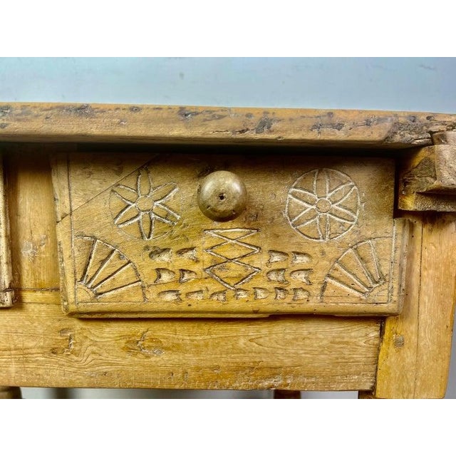 18th Century Bleached Walnut Spanish Colonial Table With Two Drawers For Sale In Los Angeles - Image 6 of 18