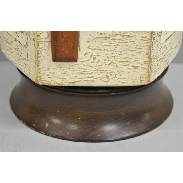 Ceramic Vintage Italian Mid Century Modern Ceramic Pottery Koi Fish Table Lamp For Sale - Image 7 of 11