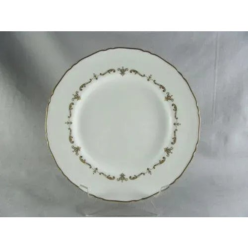 Royal Worcester Gold Chantilly Service for 4 Dinnerware - 20 Piece Set For Sale - Image 6 of 10