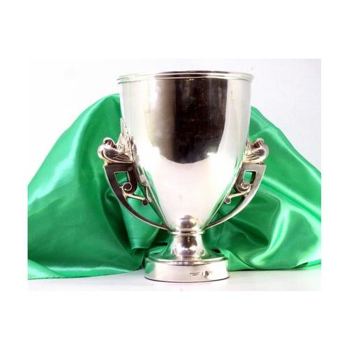 Silver Bowl with Bird-Shaped Handles and Beaded Base For Sale - Image 9 of 9