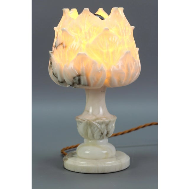 Mid-Century Italian White Flower Alabaster Table Lamp, 1950s For Sale - Image 4 of 18