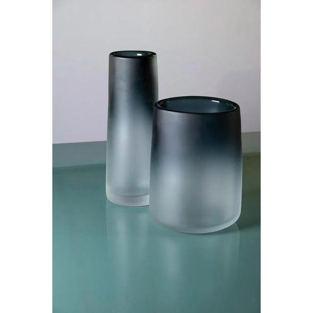 COLORS AVAILABLE: Cilindri satin-shaded: crystal / blue, crystal / honey, crystal / smoke Cilindro is a vase from the...