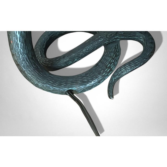 Mid 20th Century Italian Art Deco Table Lamp in Metal and Frosted Glass For Sale - Image 15 of 18