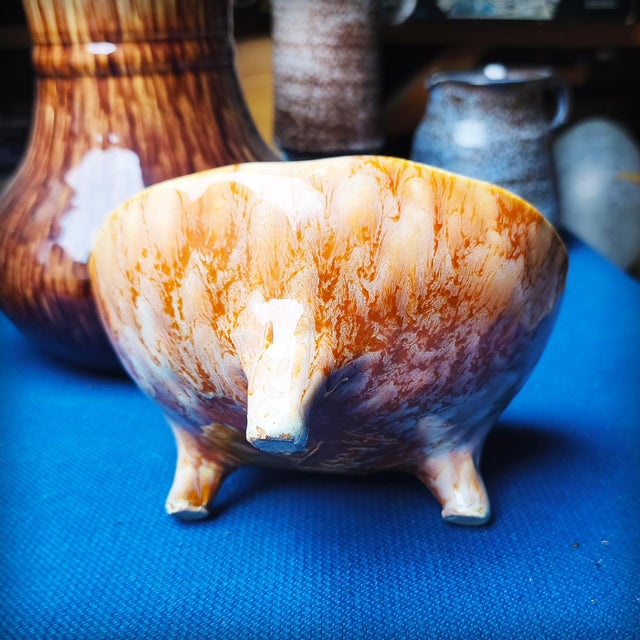 Tripod Bowl by the Potters of Accolay, France, 1950s For Sale - Image 11 of 17