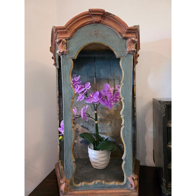 18th Century 18th Century Italian Venetian Rococo Period Carved Polychrome Painted Wood Niche Shrine For Sale - Image 5 of 18