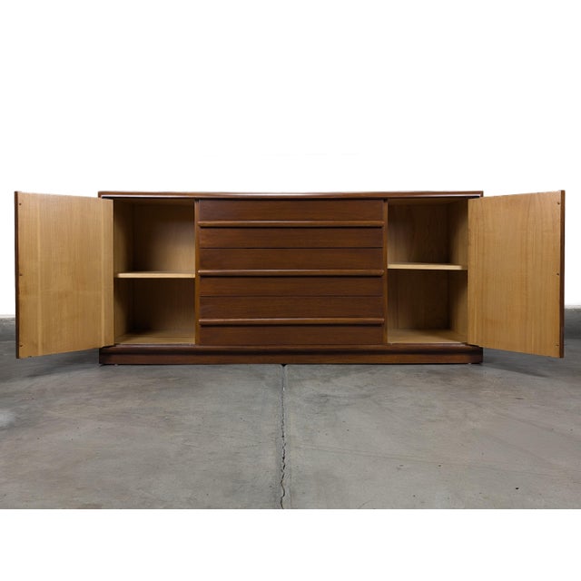 Mid-Century Modern Mid Century Modern Sideboard/Buffet by t.h. Robsjohn-Gibbings for Widdicomb c.1960s, Refinished For Sale - Image 3 of 18