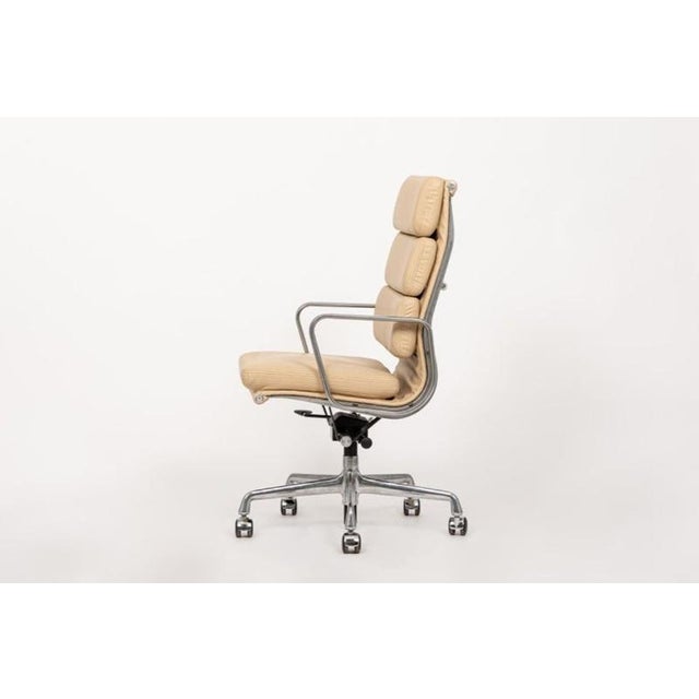 Metal Eames Herman Miller Tall Tan Leather Office Chair Aluminum Group For Sale - Image 7 of 13