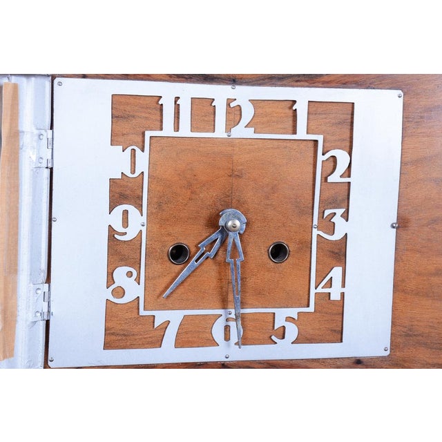 1920s Art Deco Table Clock in Walnut, Chrome, and Glass, Czech, 1920s For Sale - Image 5 of 13