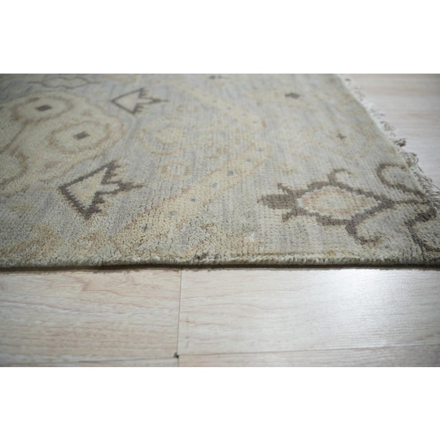 8x10 Lush Gray Floral Traditional Hand Knotted Wool Carpet Rug For Sale - Image 4 of 6