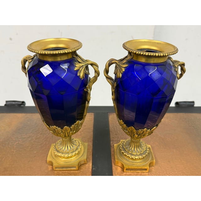 18th Century Swedish Neoclassical Gilt Bronze-Mounted Cobalt Blue Vases, Pair For Sale - Image 5 of 12