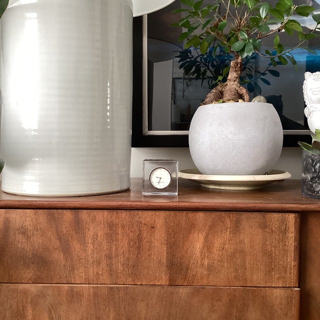 Simon Pearce Woodbury Square Glass Cube Clock For Sale In Atlanta - Image 6 of 6