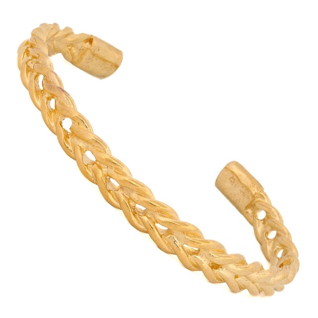 Modern Cleopatra Twist Gold Cuff Bracelet For Sale - Image 3 of 9
