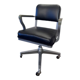 Refurbished Vintage Steelcase Office Desk Chair For Sale