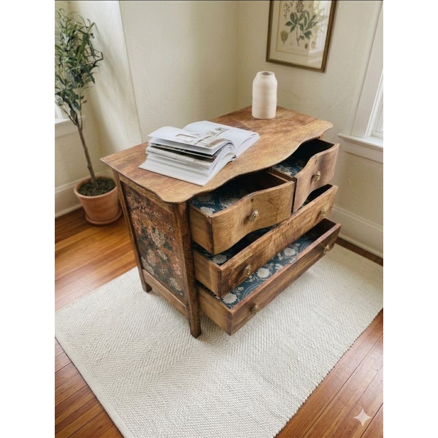 Vintage Serpentine Chest of Drawers For Sale In Portland, ME - Image 6 of 8