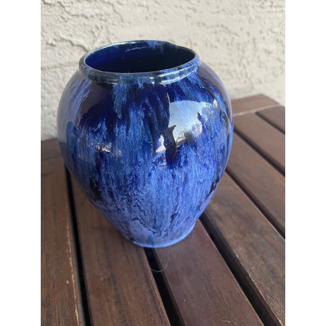 Antique Brush McCoy Cobalt Blue Onyx Art Pottery Drip Glazed Vases 6" - Pair For Sale - Image 4 of 6