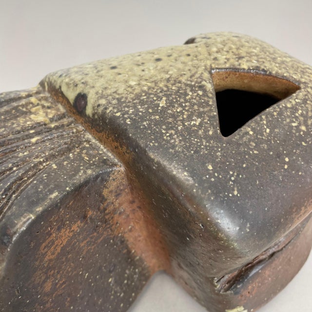 Beige Abstract Ceramic Studio Pottery Object from Horst Kerstan, Kandern, Germany, 1980s For Sale - Image 8 of 18