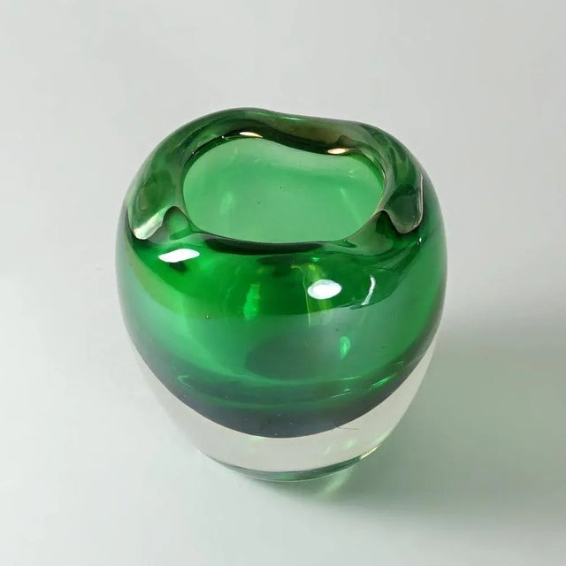 Mid-Century Modern Mid 20th Century Italian Murano Art Glass Paperweight Vase by IVR Mazzega For Sale - Image 3 of 5