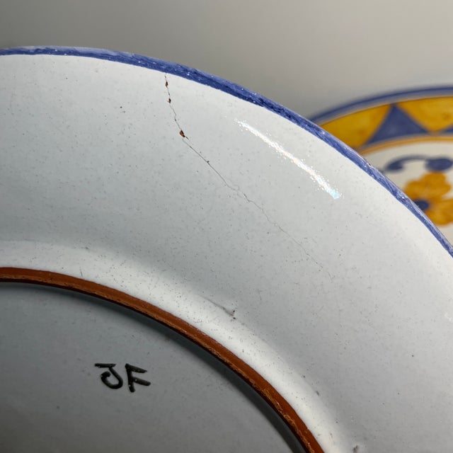 1980s MM Portugal Sun Flower Plate - Set of 8 For Sale In New York - Image 6 of 10