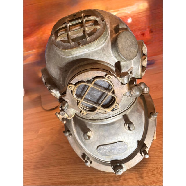 1910s United States Navy Mark v Diving Helmet For Sale - Image 6 of 12