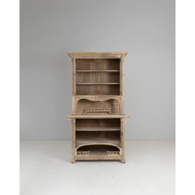 1910s French Art Nouveau Oak Vitrine With Floral Details For Sale - Image 17 of 18