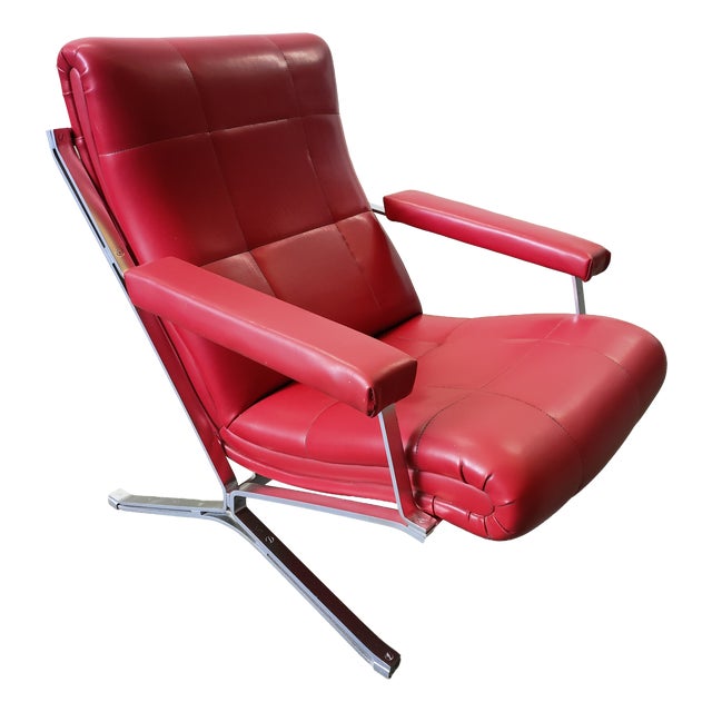 Mid-Century Red Lounge Chair, 1970s For Sale