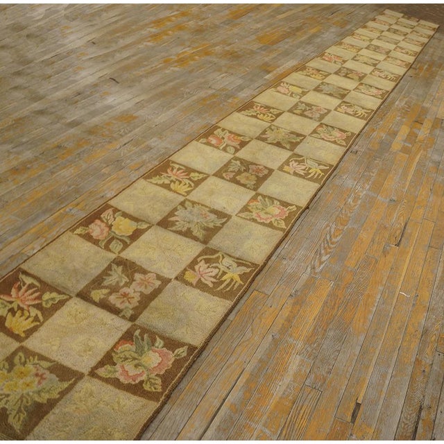 American 1950s Tan Ecru Floral Folk Art Vintage American Hooked Rug 2'4" X 20'5" Handknotted Wool Carpet For Sale - Image 3 of 12