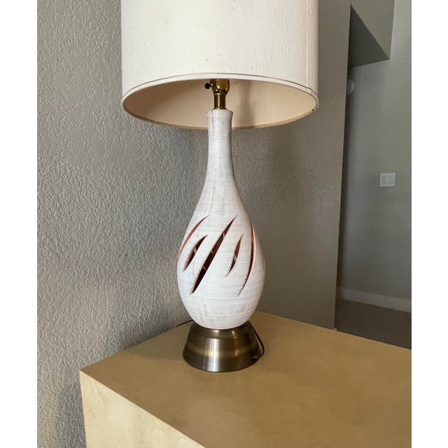 White Tall Mid Century Modern White Ceramic Table Lamp With Flame Design Circa 1960s For Sale - Image 8 of 9