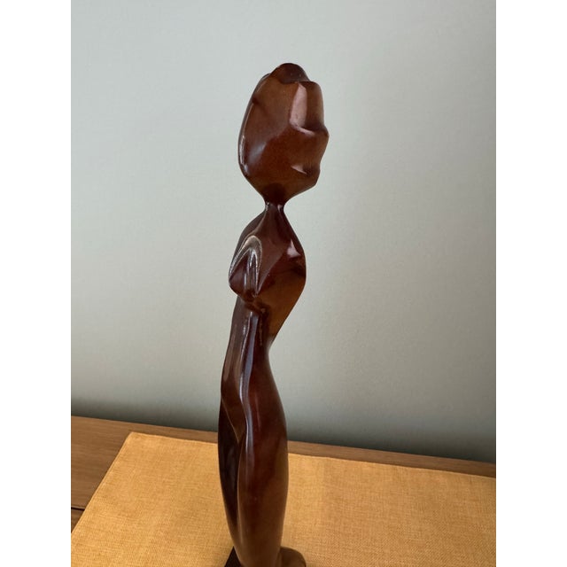 1970s Vintage Biomorphic Two-Tone Hardwood Female Sculpture; Mid-Century Modern, Art Deco, Contrast Sapwood/Heartwood Figurative Abstract Carving For Sale - Image 5 of 12