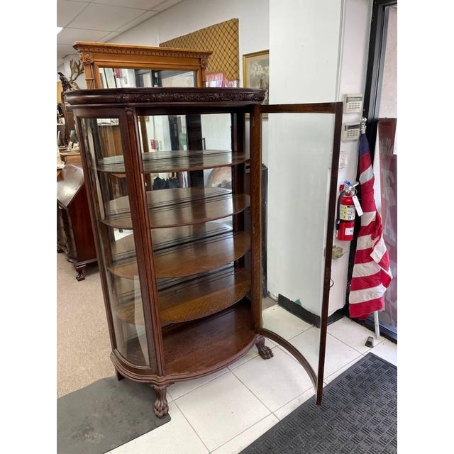 Antique Tiger Oak Curio Cabinet, 4 Shelves, Glass Door, Hand Carved Wood For Sale In New York - Image 6 of 11